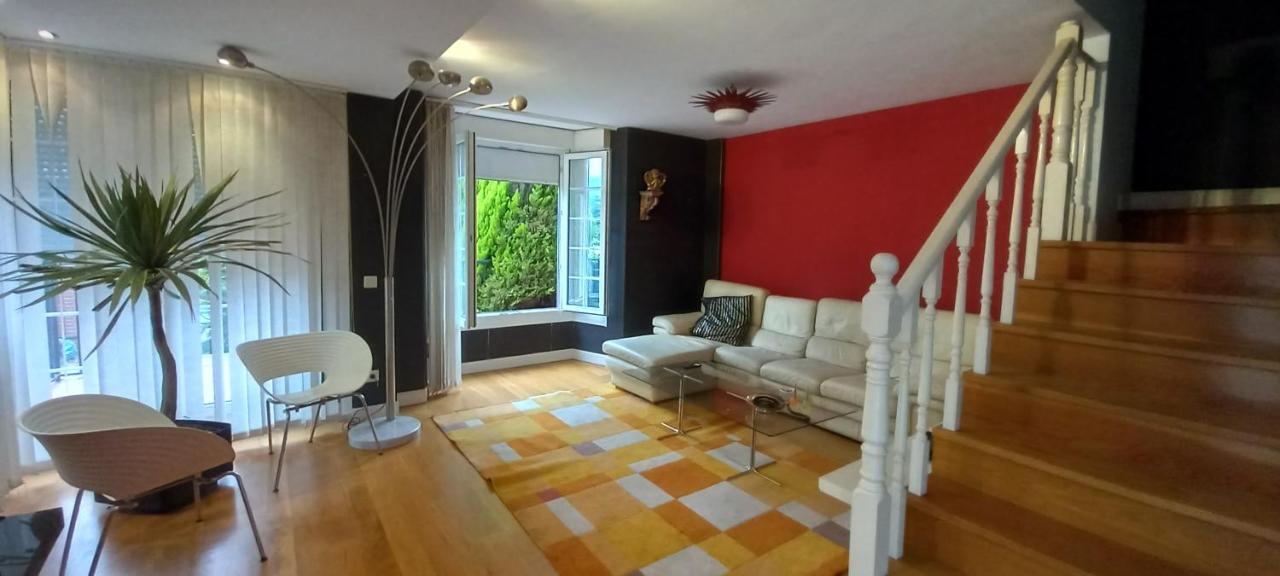 El Puente  Chalet Con Piscina, Sauna Y Jacuzzi Cerca Del Mar A Media Hora De Bilbao Y Santander מראה חיצוני תמונה