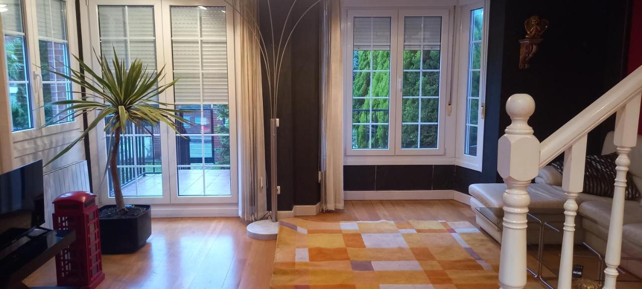 El Puente  Chalet Con Piscina, Sauna Y Jacuzzi Cerca Del Mar A Media Hora De Bilbao Y Santander מראה חיצוני תמונה