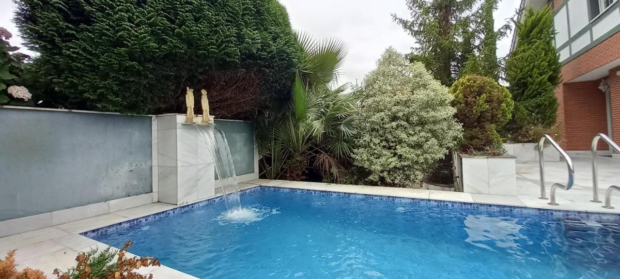 El Puente  Chalet Con Piscina, Sauna Y Jacuzzi Cerca Del Mar A Media Hora De Bilbao Y Santander מראה חיצוני תמונה